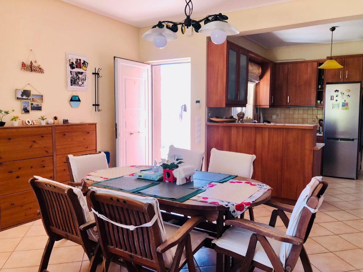 Chloe'S Sunrise Beach House Vila Atenas Exterior foto