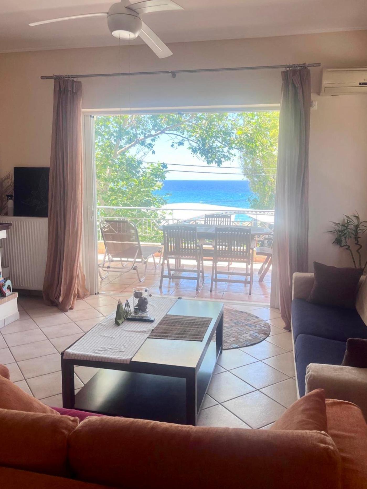 Chloe'S Sunrise Beach House Vila Atenas Exterior foto